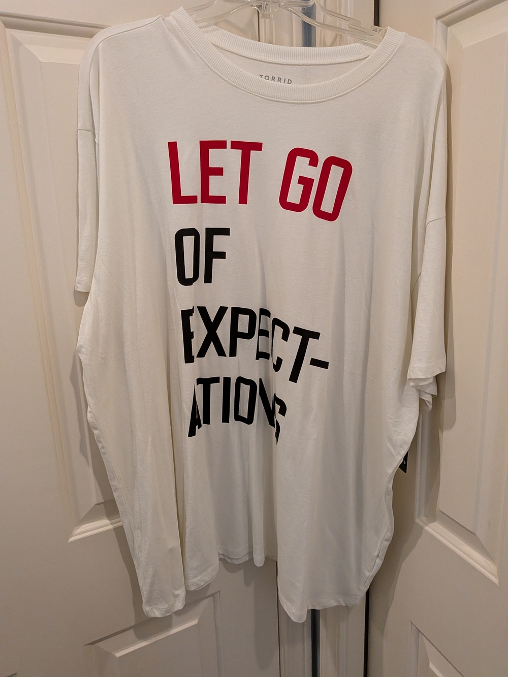 Torrid "Let Go of Expectations" Graphic Tee - White with Red & Black Print